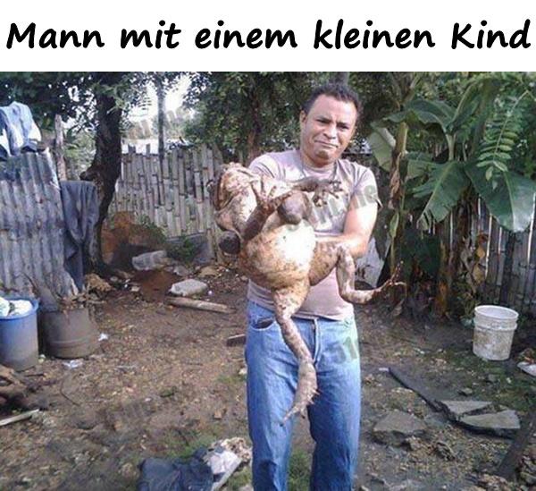 Mann mit einem kleinen Kind