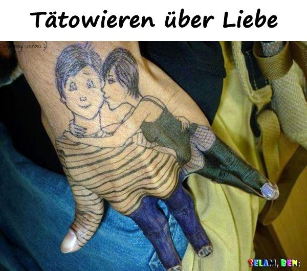 Tätowieren über Liebe