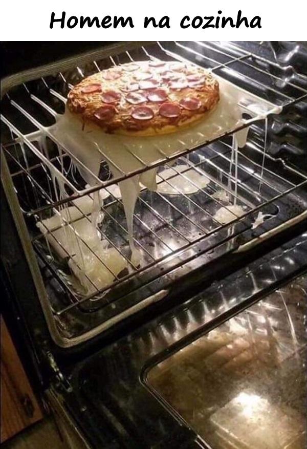 Homem na cozinha